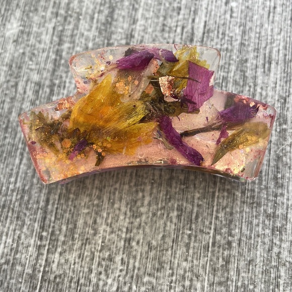 #197 Pressed Flower Claw Hair Clip - Picture 15 of 16